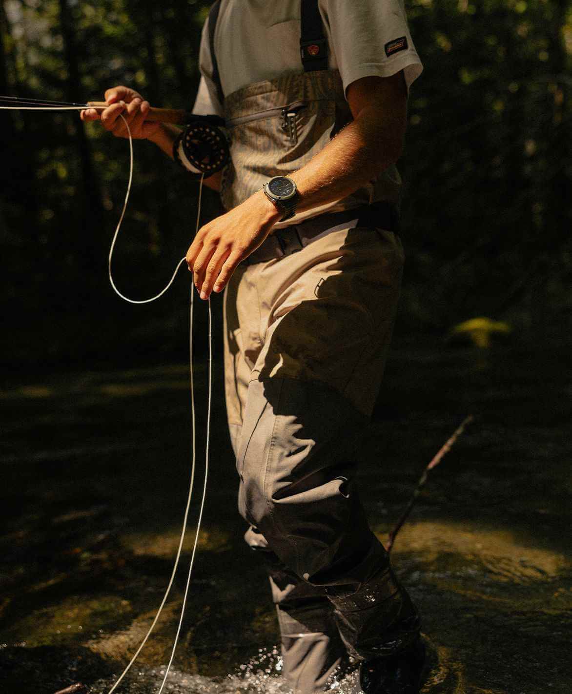 Деревянный домик для рыбалки